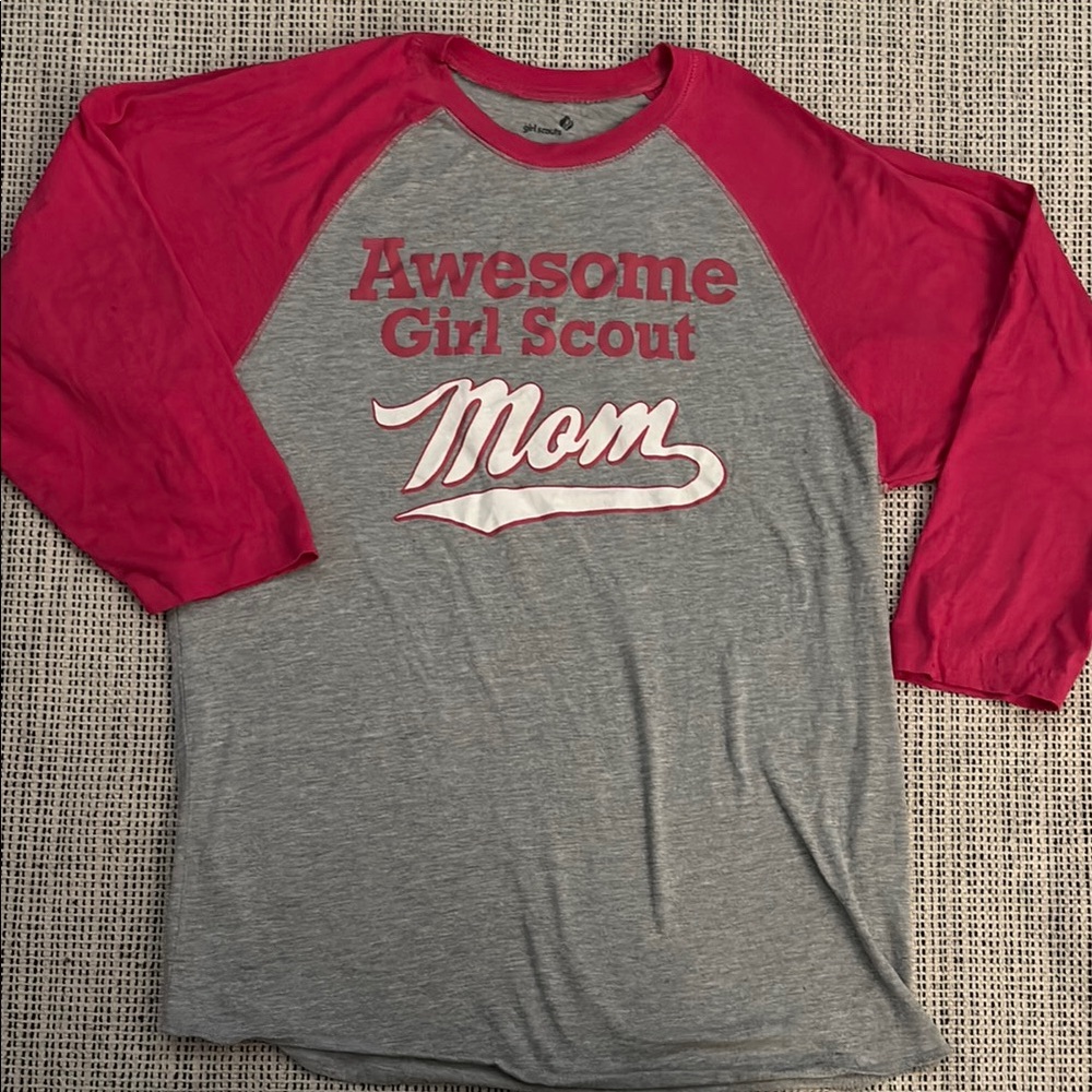 Women’s Girl Scouts USA Pink and Gray 3/4 Length Sleeve Raglan Tee SZ M